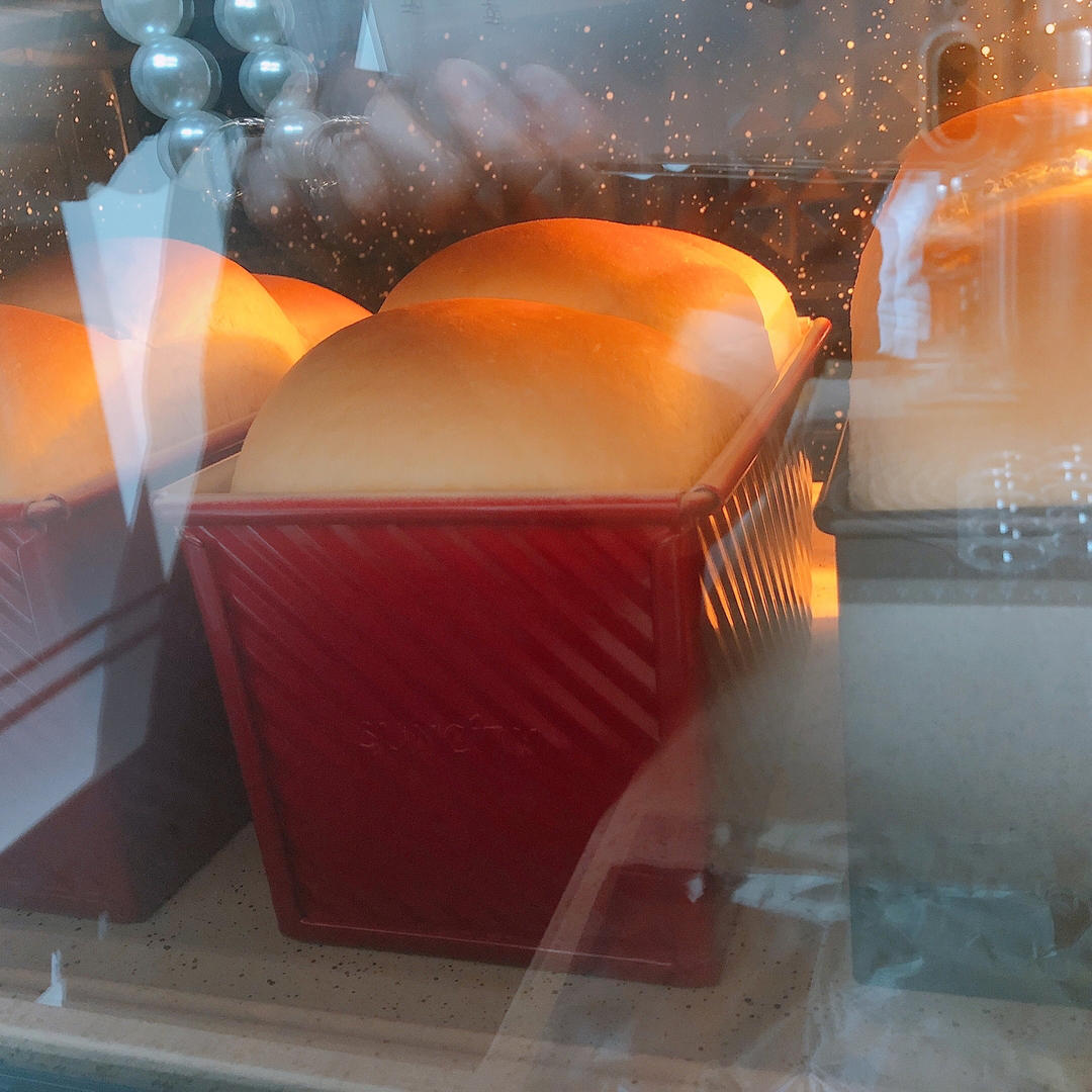 港式吐司十岁了