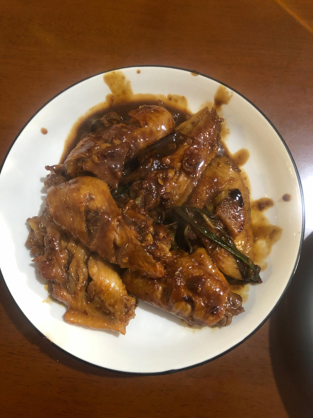 妈妈家的味道，吃了停不下来的红烧鸡翅