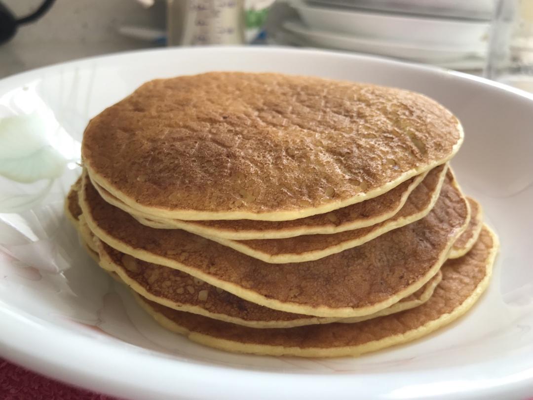 香蕉牛奶松饼