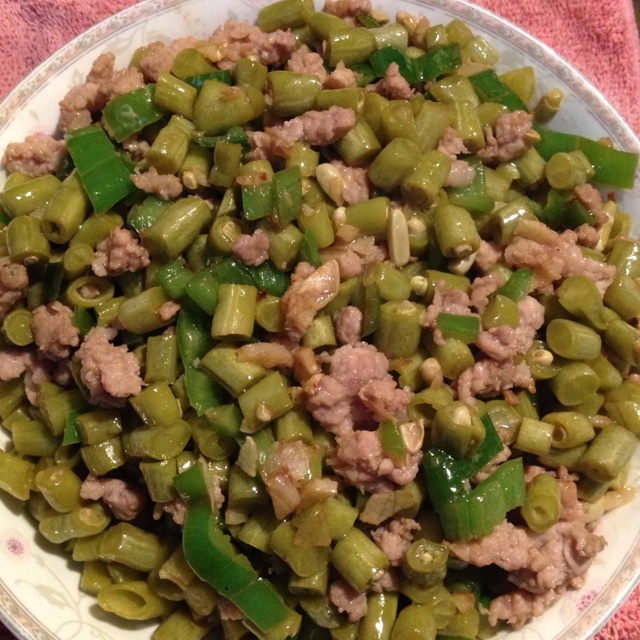 酸豆角炒肉末