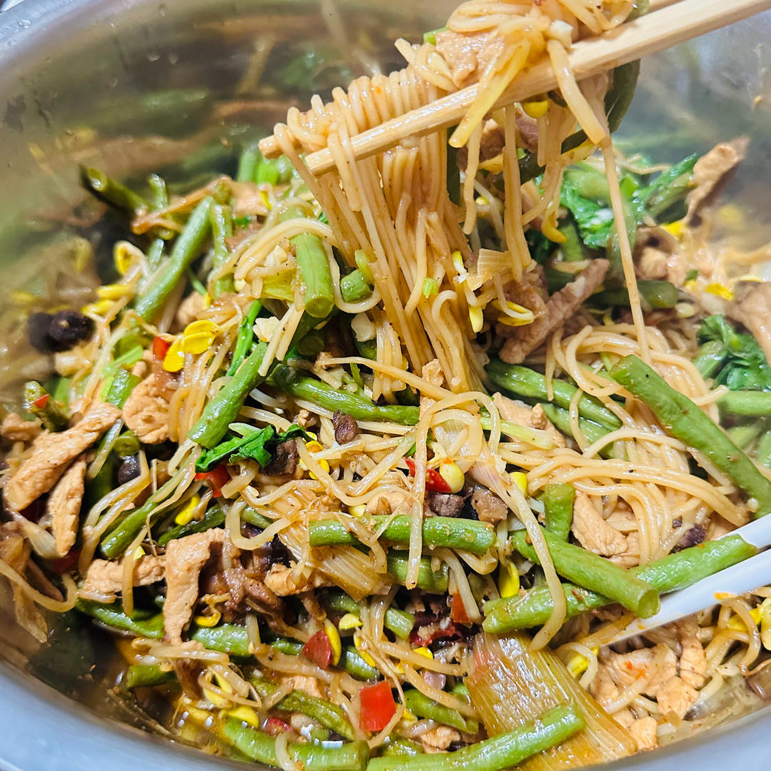 超详细的豆角肉丝焖面(正宗河南做法）