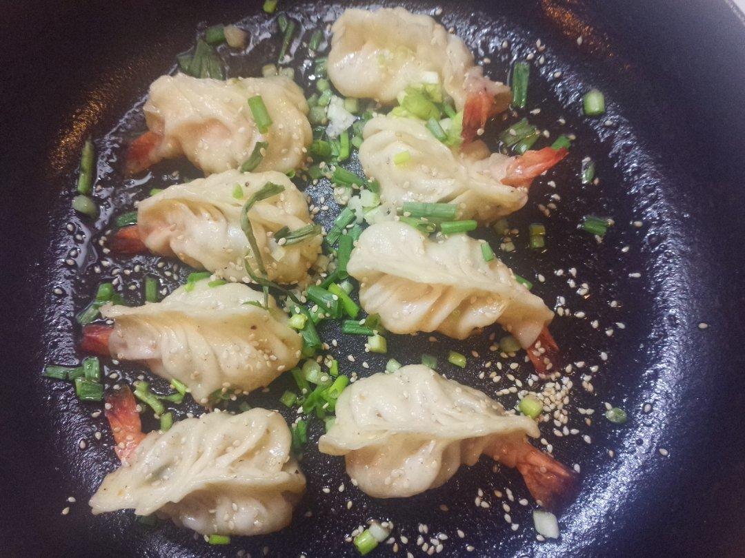 名副其实 鲜虾饺
