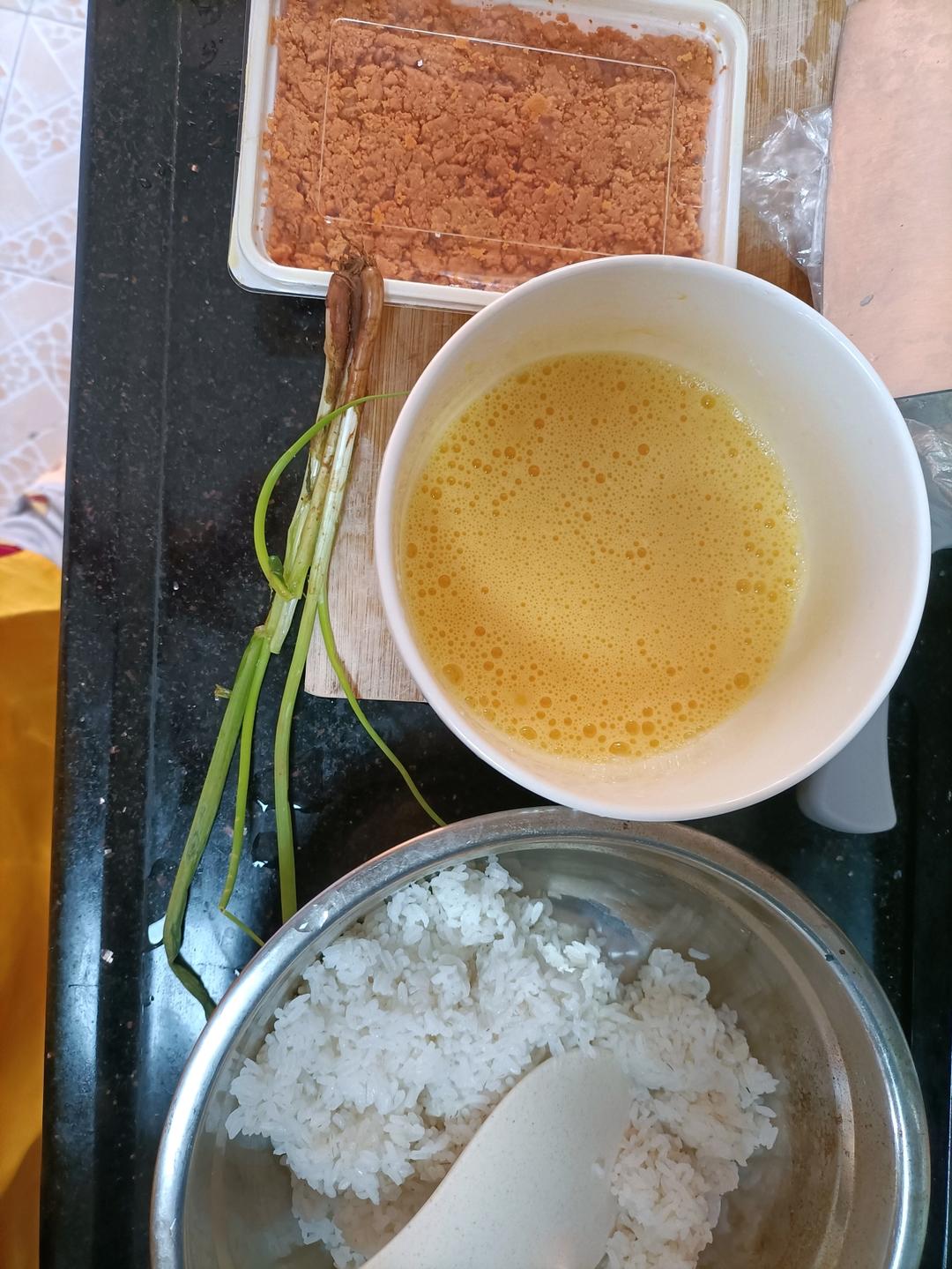 海胆炒饭（五星级大厨做法）