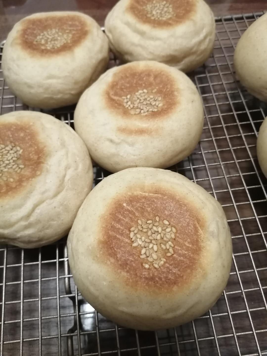 日式红豆包、毛毛虫面包（水合法）