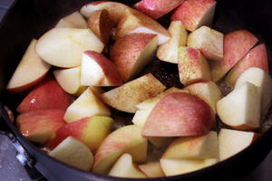 苹果肉桂烤鸡【山姆厨房】的做法 步骤6