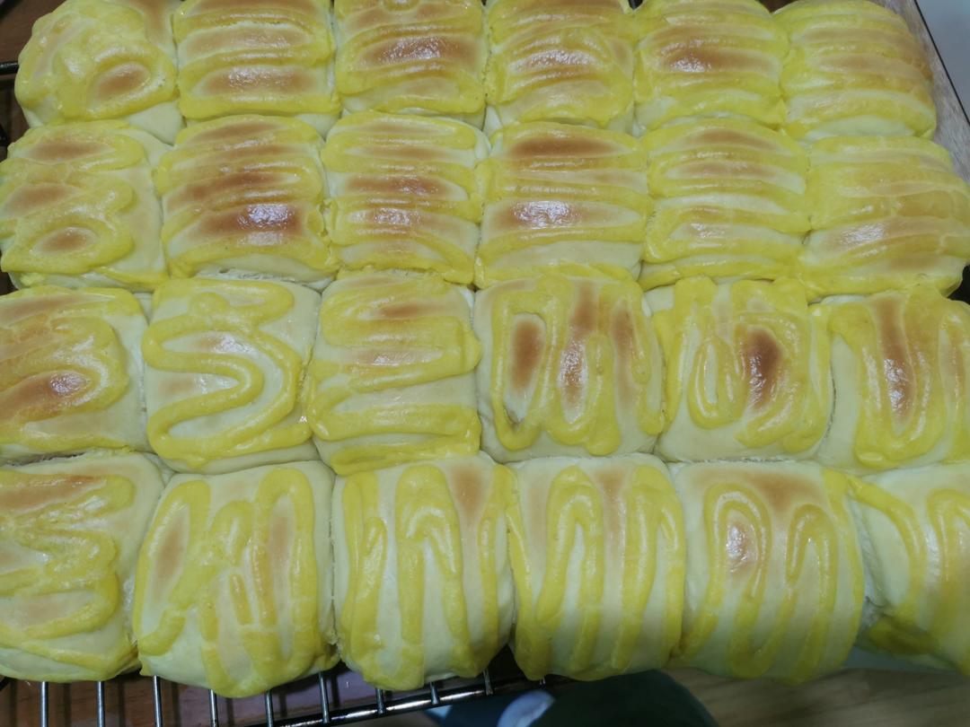 凤梨馅酸奶餐包(一次发酵)
