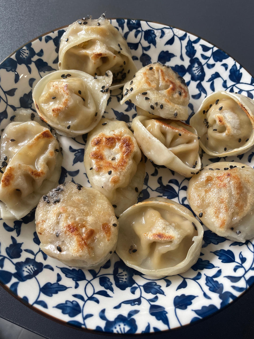 早餐来一锅香脆的生煎饺子