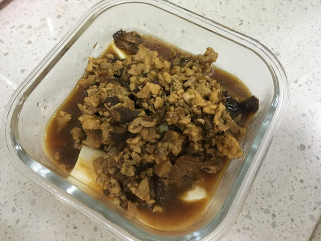 【快手便当菜】香菇肉沫盖浇豆腐的做法