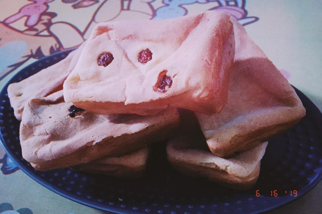 超好吃的奶香葡萄干脆烤年糕