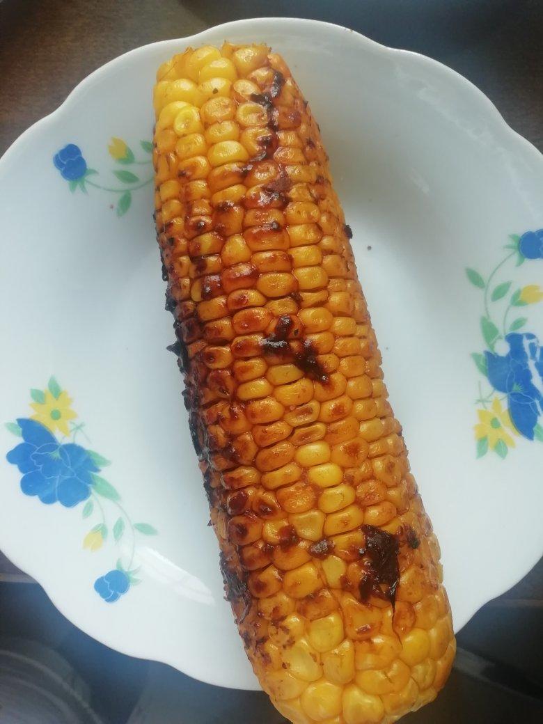 爱美食的小吃货8做的私房烤玉米