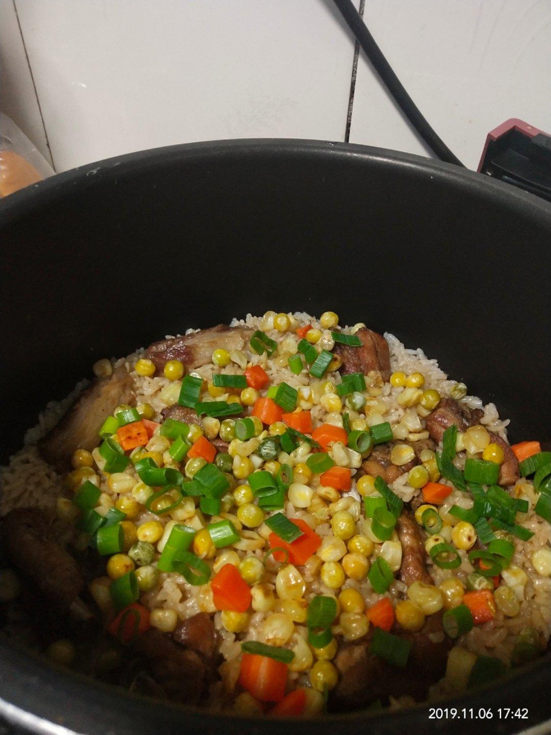 汉宝宝小厨做的电饭锅版排骨焖饭