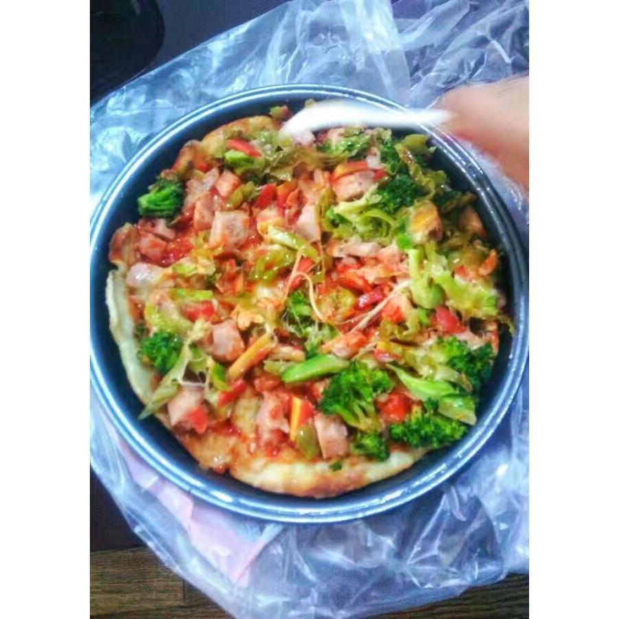 西兰花芝士肠披萨