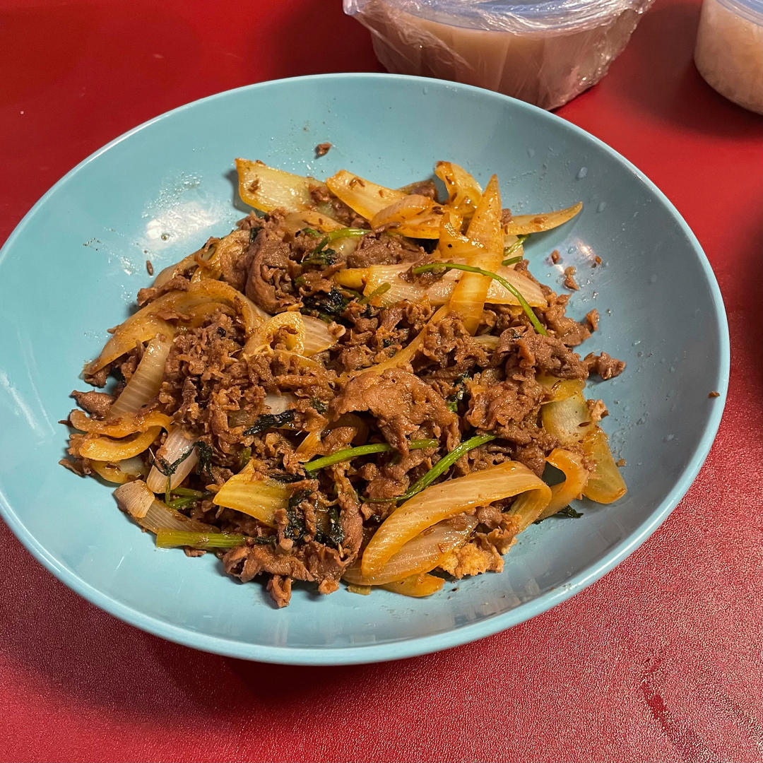 孜然洋葱肥牛（老北京炙子烤肉）