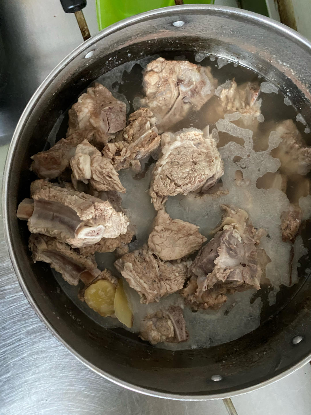 妈妈菜，清汤炖排骨