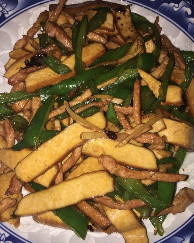 青椒肉丝炒香干