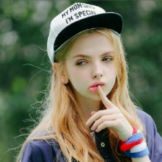 ☆柠檬不萌☆Yoki