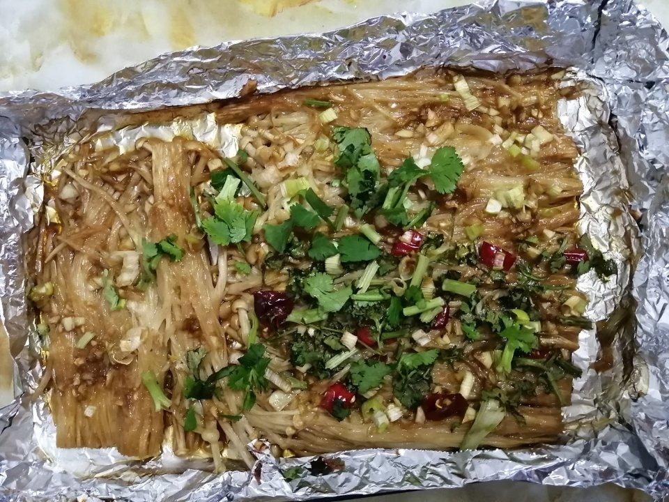 蒜蓉烤金针菇（烤箱版）