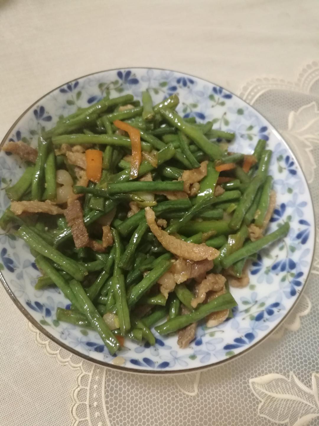 肉沫豆角下饭菜