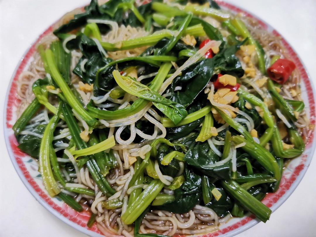 万能凉拌菜料汁（凉拌菠菜粉丝）