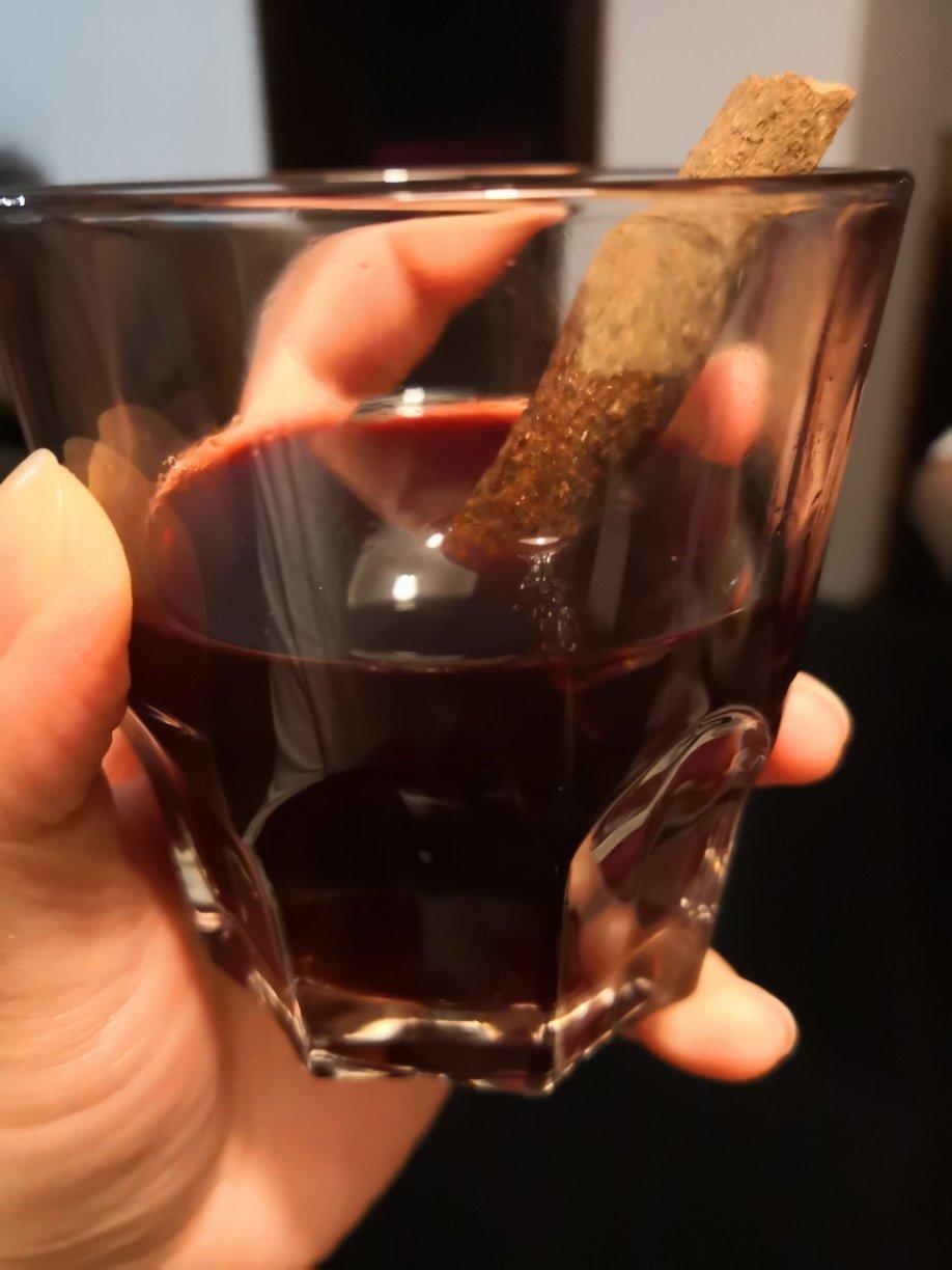 果香热红酒