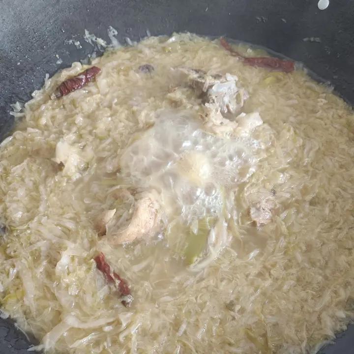 【曼食慢语】酸菜排骨炖粉条