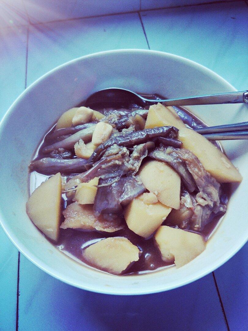 土豆炖茄子