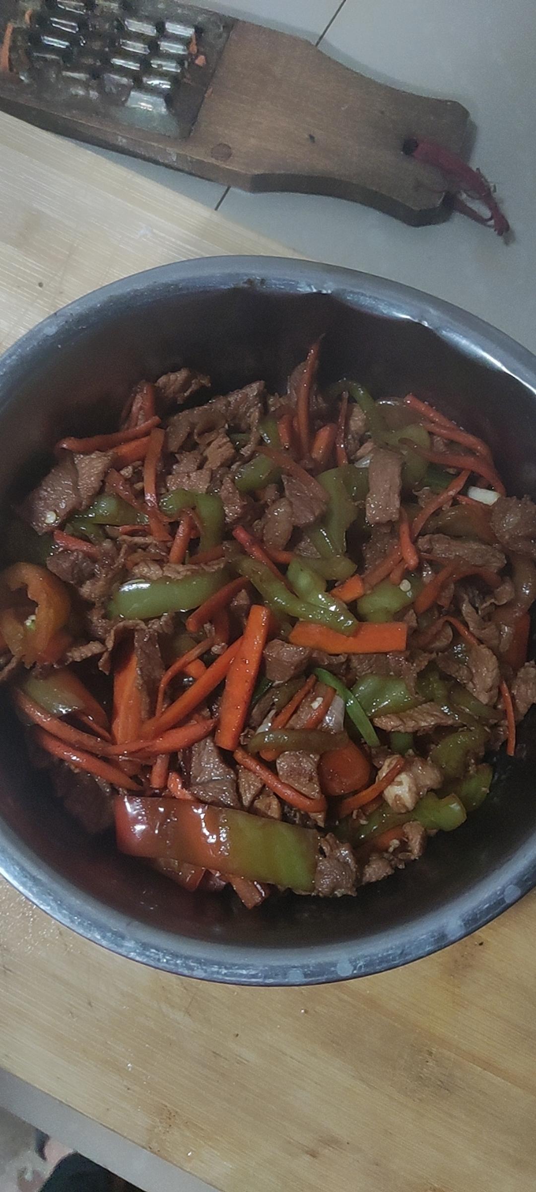 湖南名菜下饭神器《辣椒炒肉》简单到你意想不到！