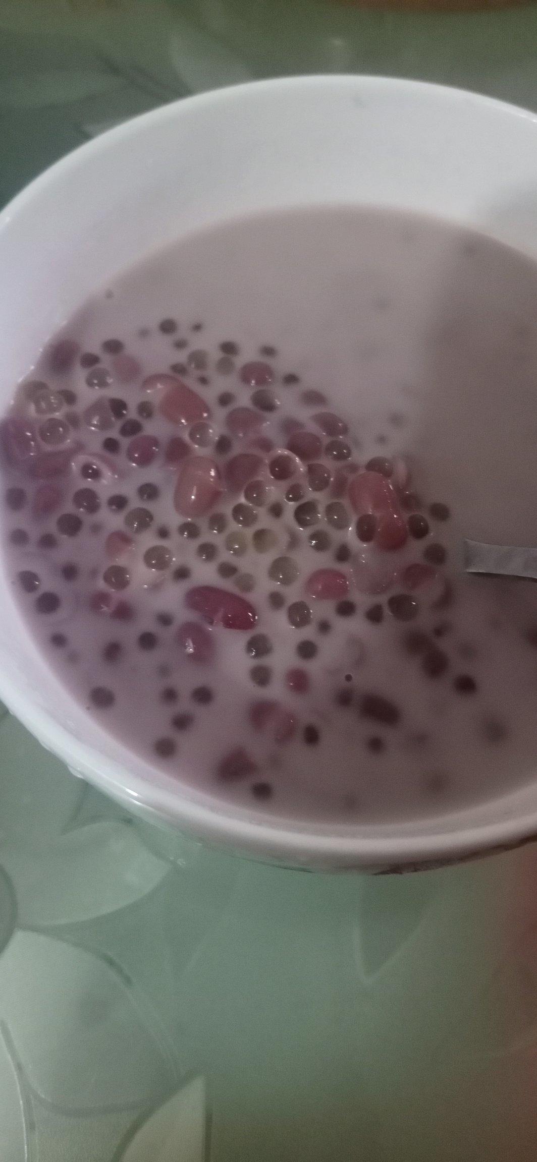 红豆牛奶西米露