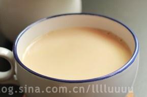 薄荷奶茶的做法 步骤6