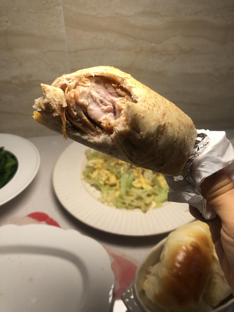 腌了36小时的真黑椒鸡腿面包B13