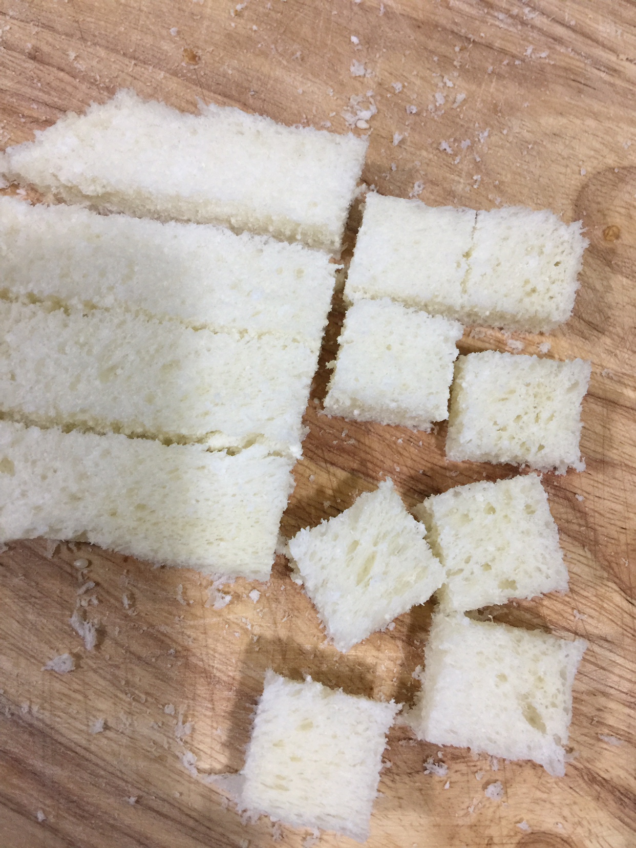 UKOEO高比克风炉版香酥面包小布丁的做法 步骤2