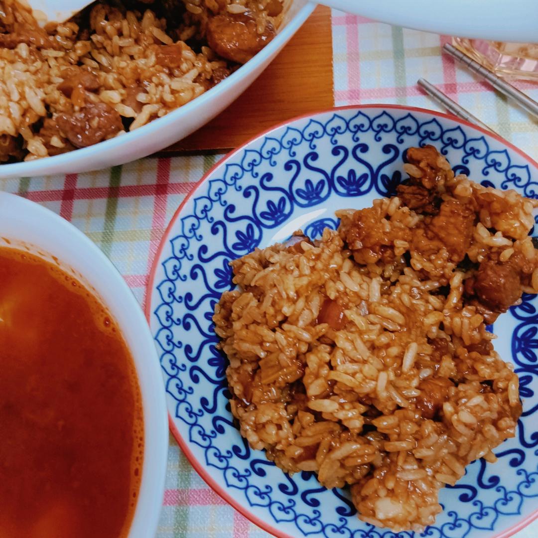好吃到停不下来的卤肉饭