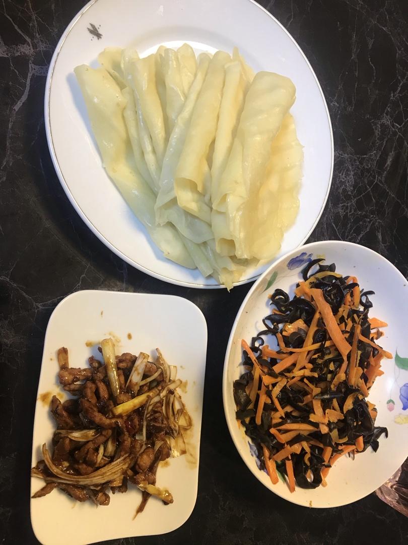 不需要甜面酱的京酱肉丝(饺子皮版)