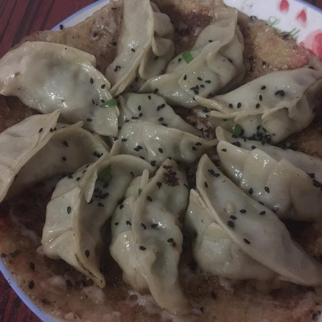 脆底煎饺