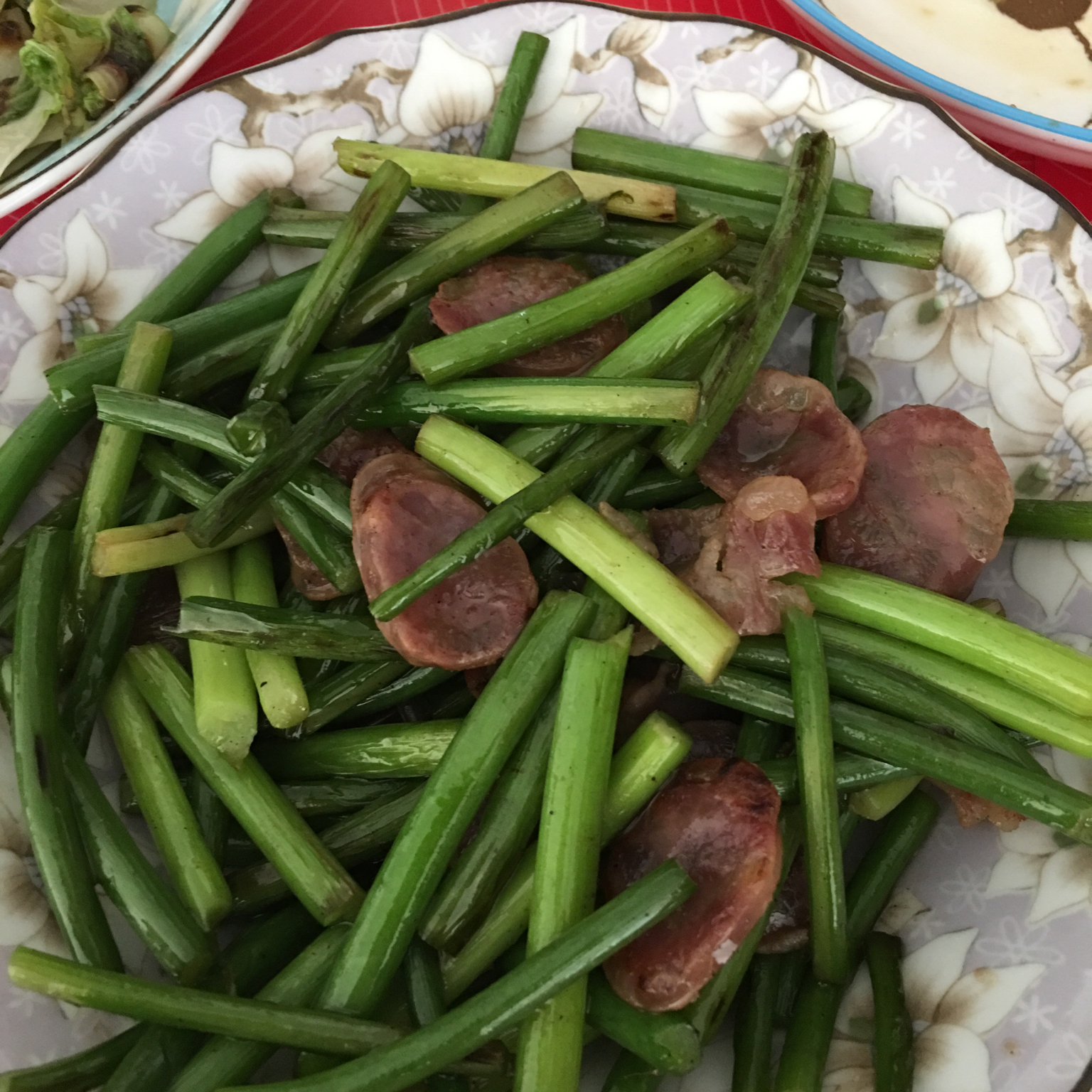 蒜苗炒香肠