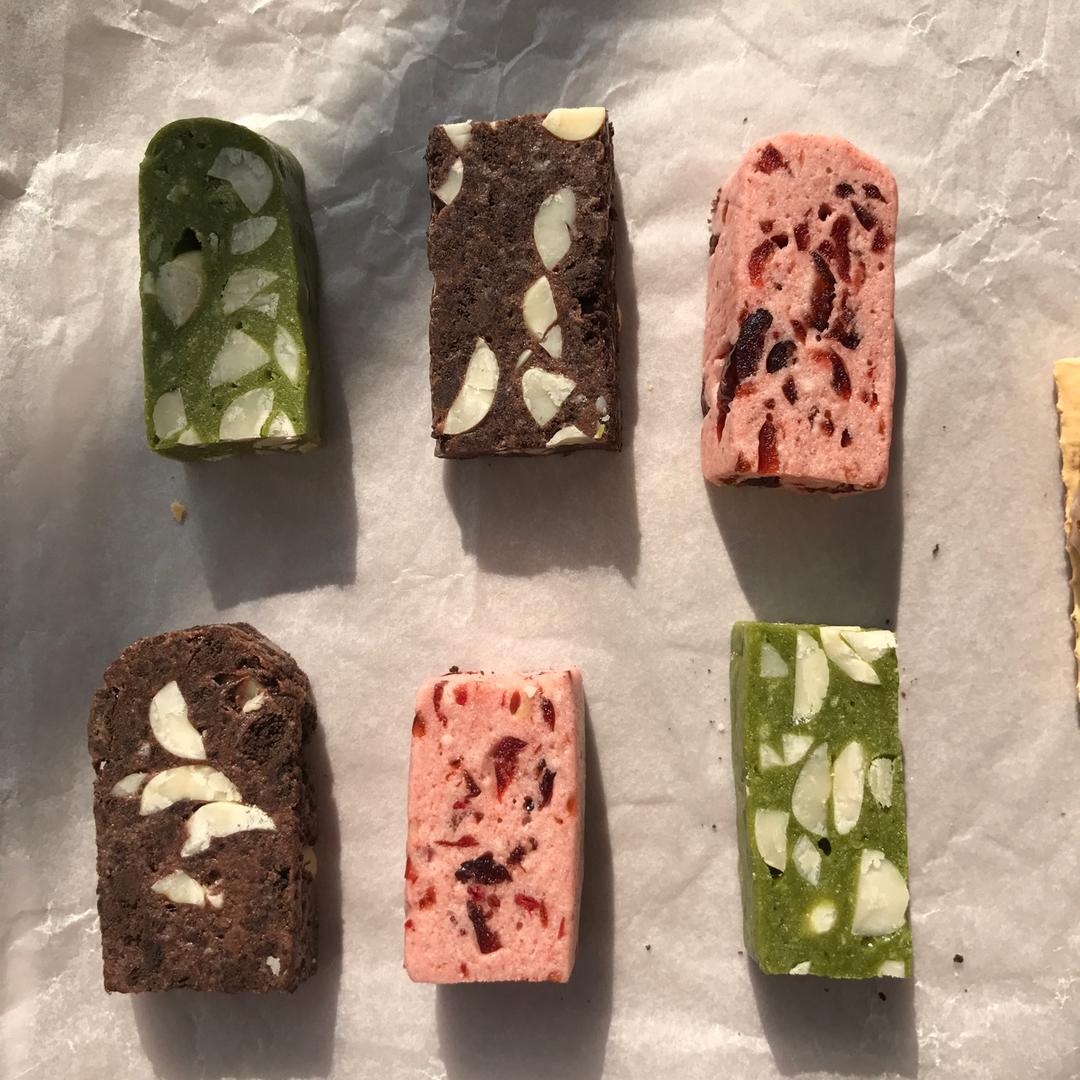 缤纷牛轧糖