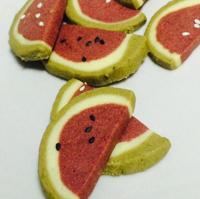 猫爪殿做的西瓜饼干