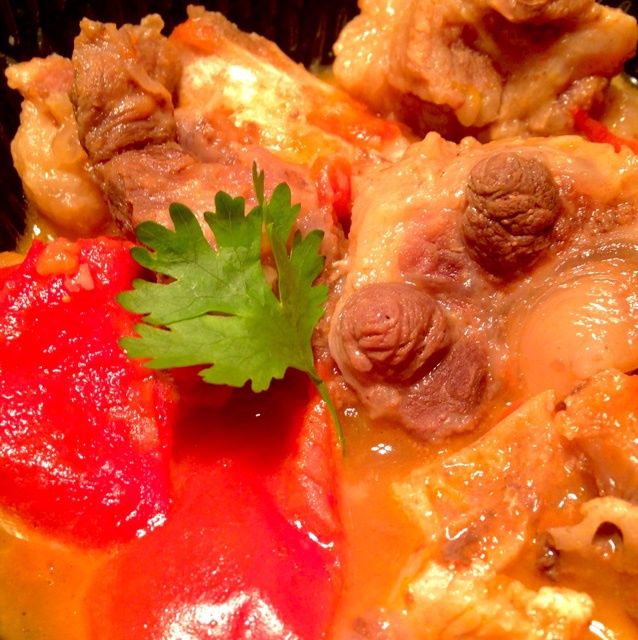 吴霜anna做的番茄牛尾汤