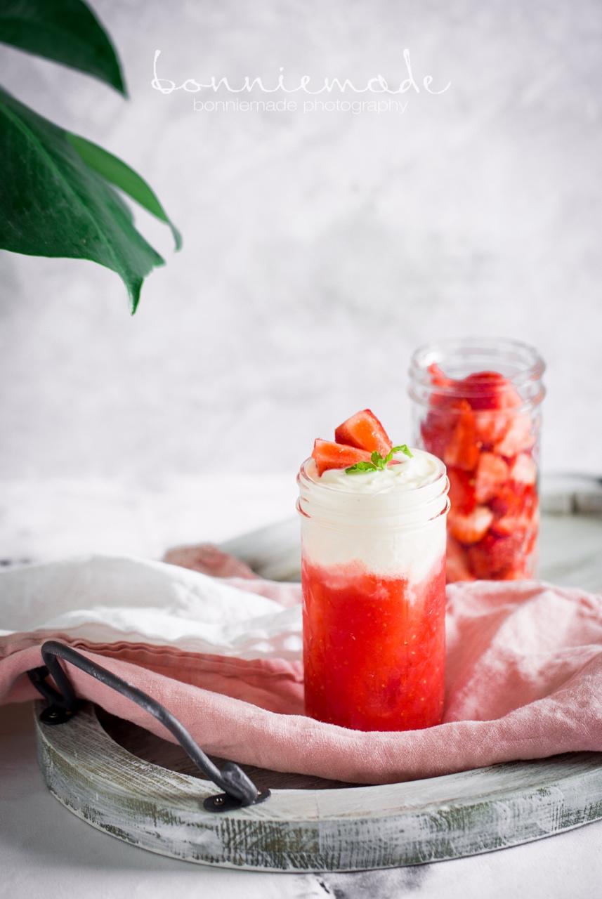 草莓海盐奶盖茶