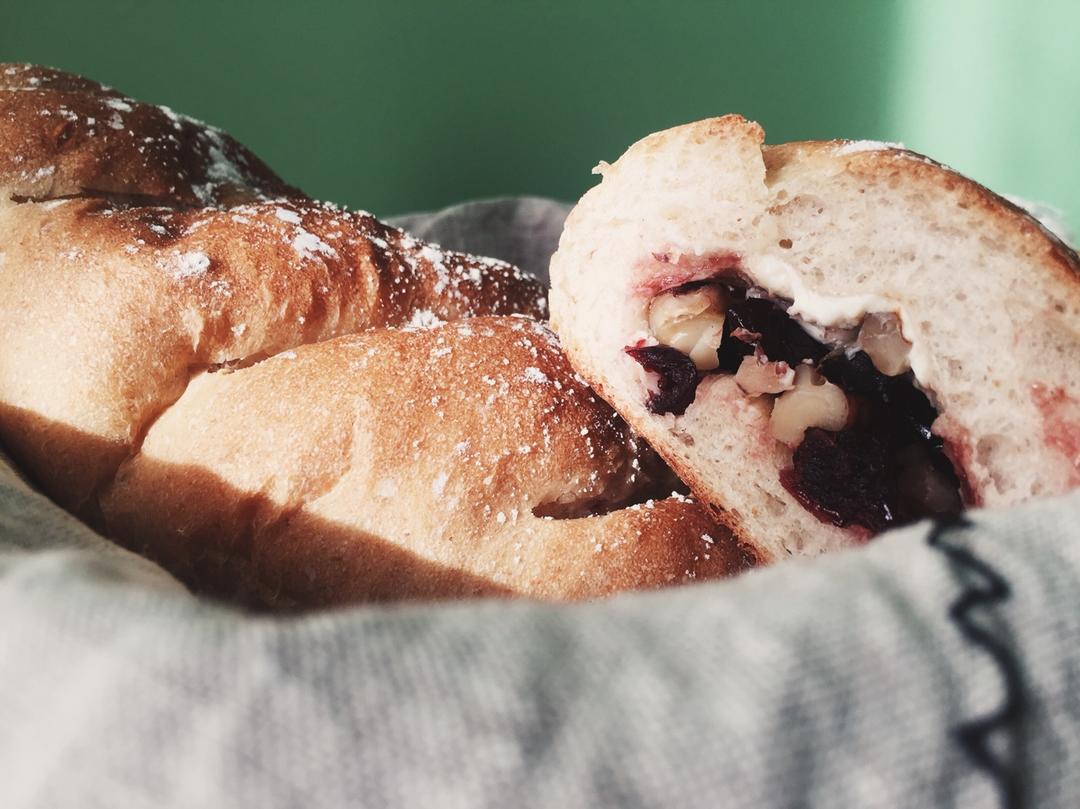 全麦蔓越莓乳酪软欧（附法国老面配方）