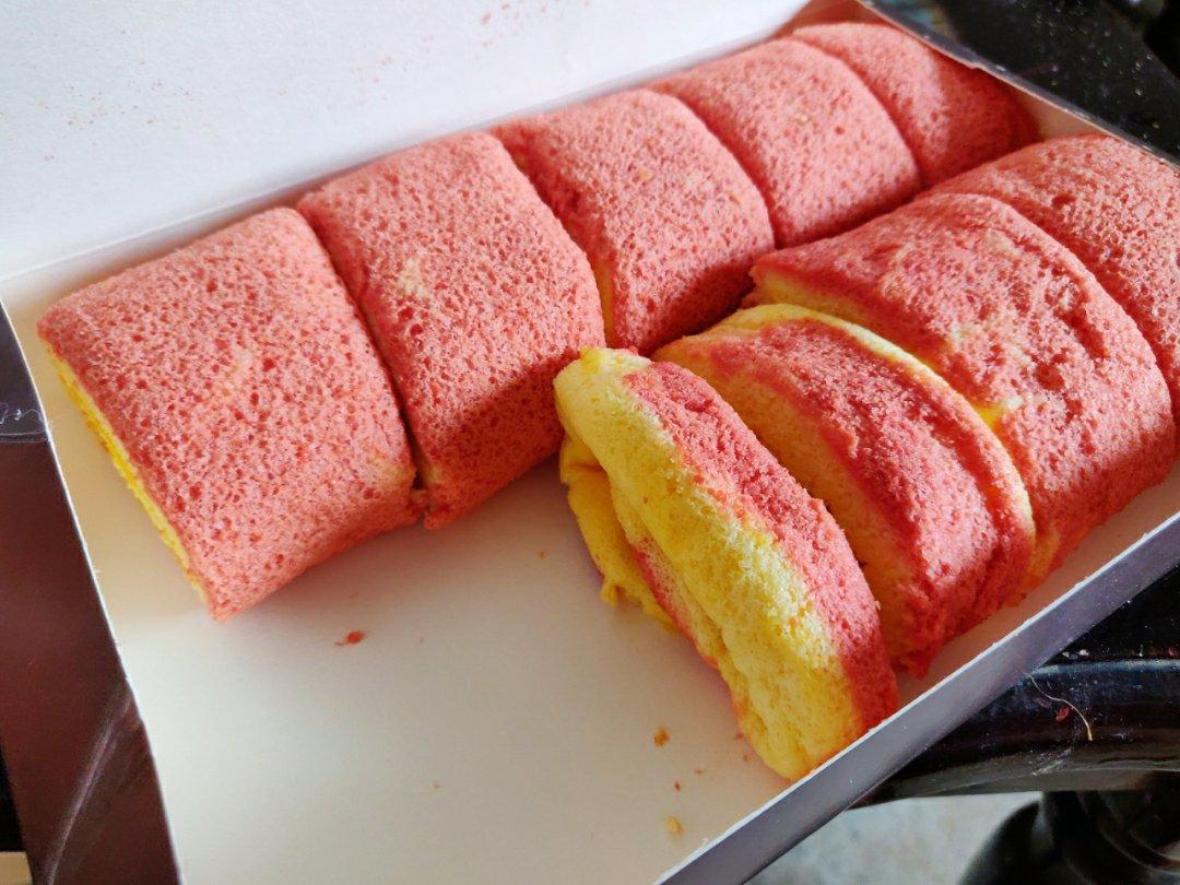 超简单完美戚风蛋糕（6寸2蛋）附打发、翻拌、脱模视频