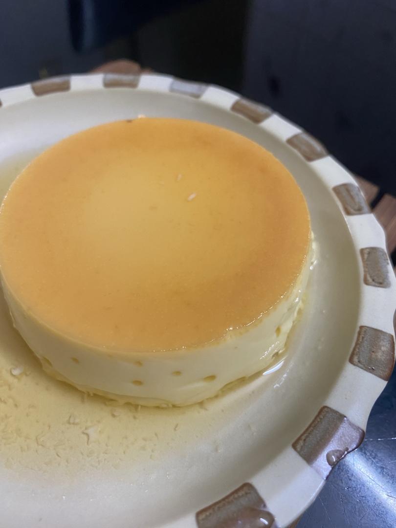 材料简单易上手的焦糖布丁，滑爽，细腻！