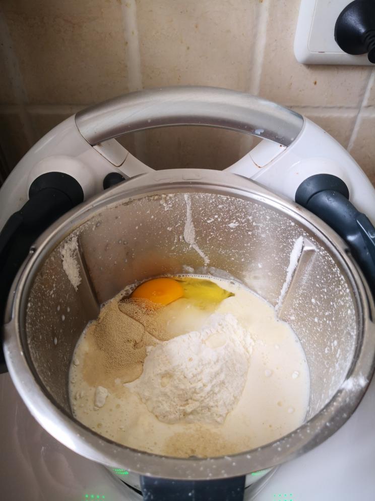 纯奶手撕吐司的做法 步骤1