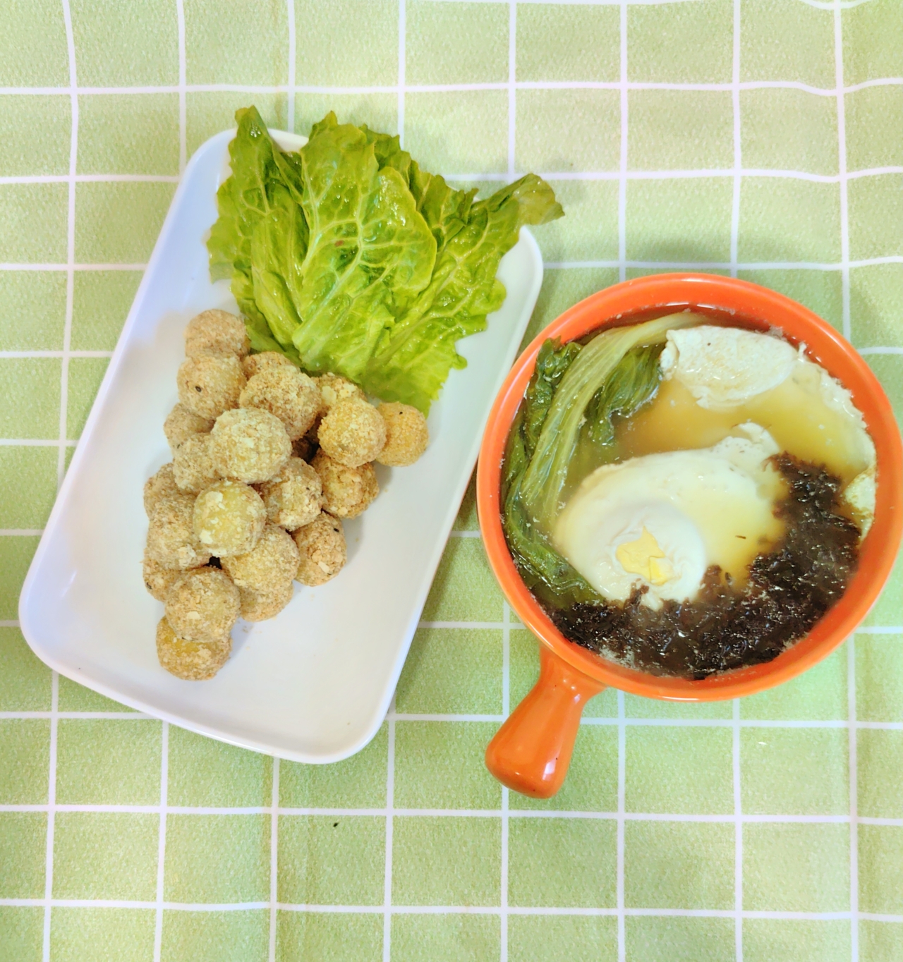 懒人快手早餐：脆脆红薯球，紫菜生菜鸡蛋汤