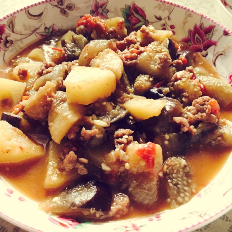 东北乱炖  —— 西红柿土豆茄子篇
