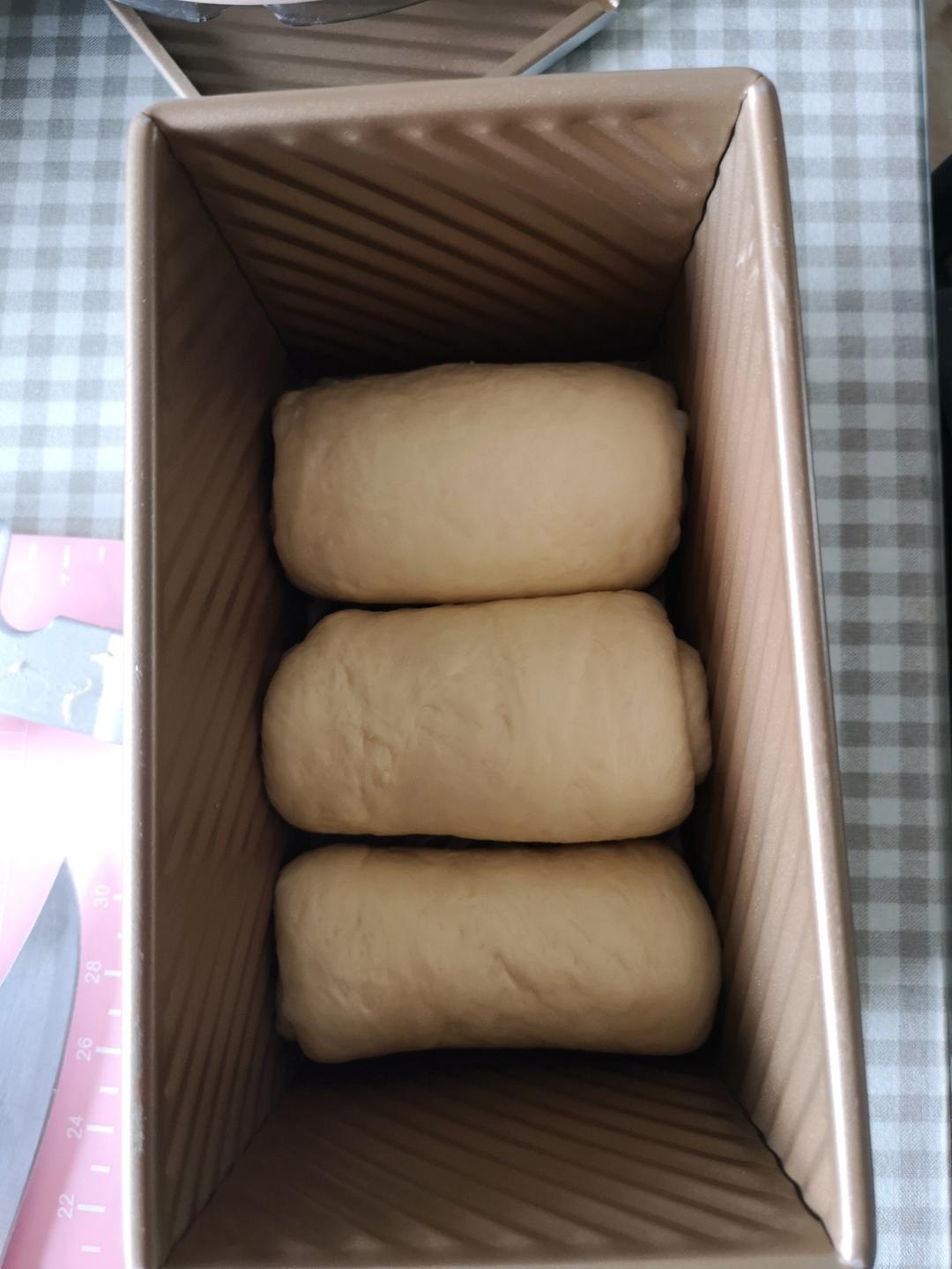 每周必撸的软吐司