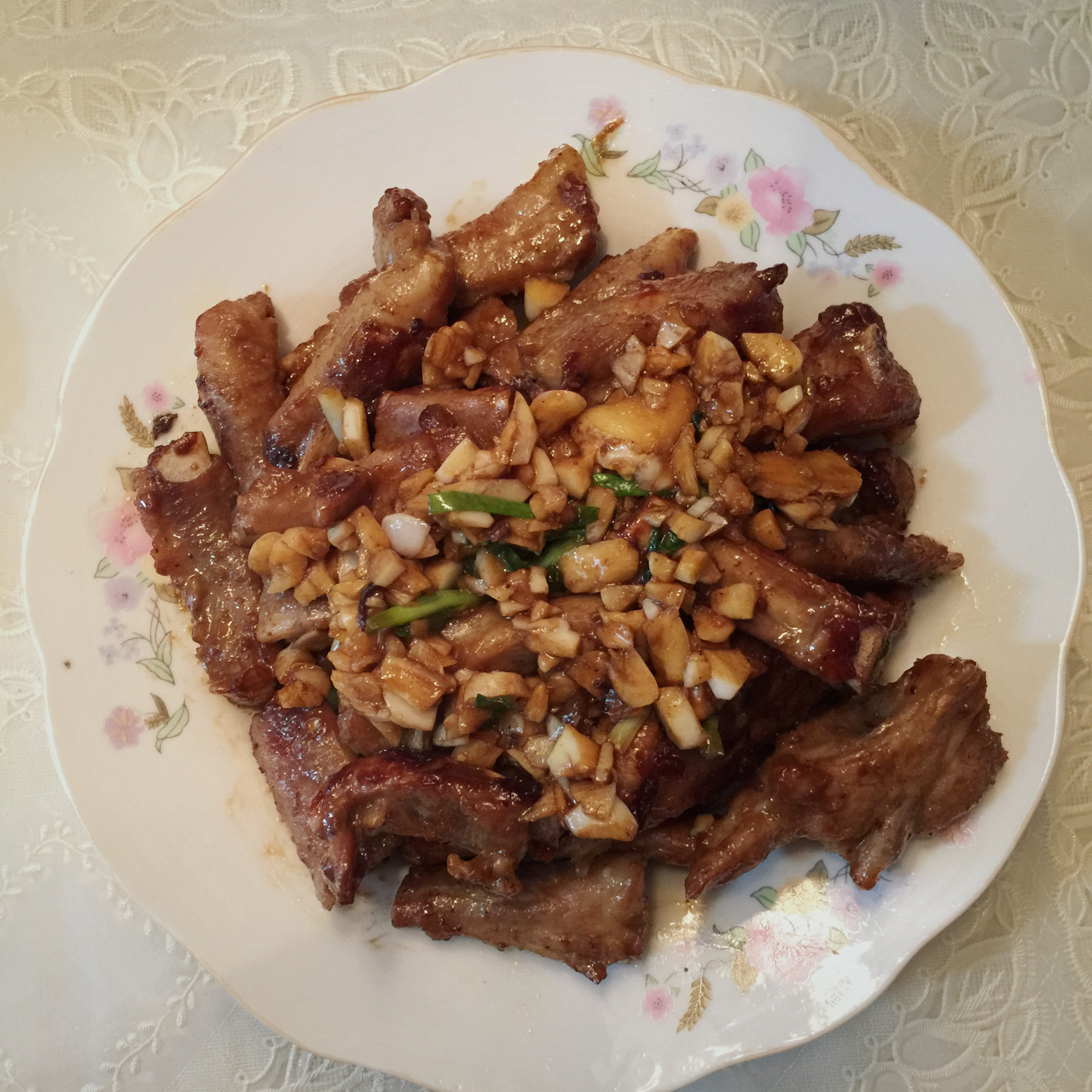 蒜香骨