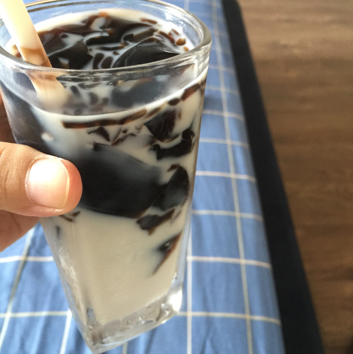 仙草奶茶