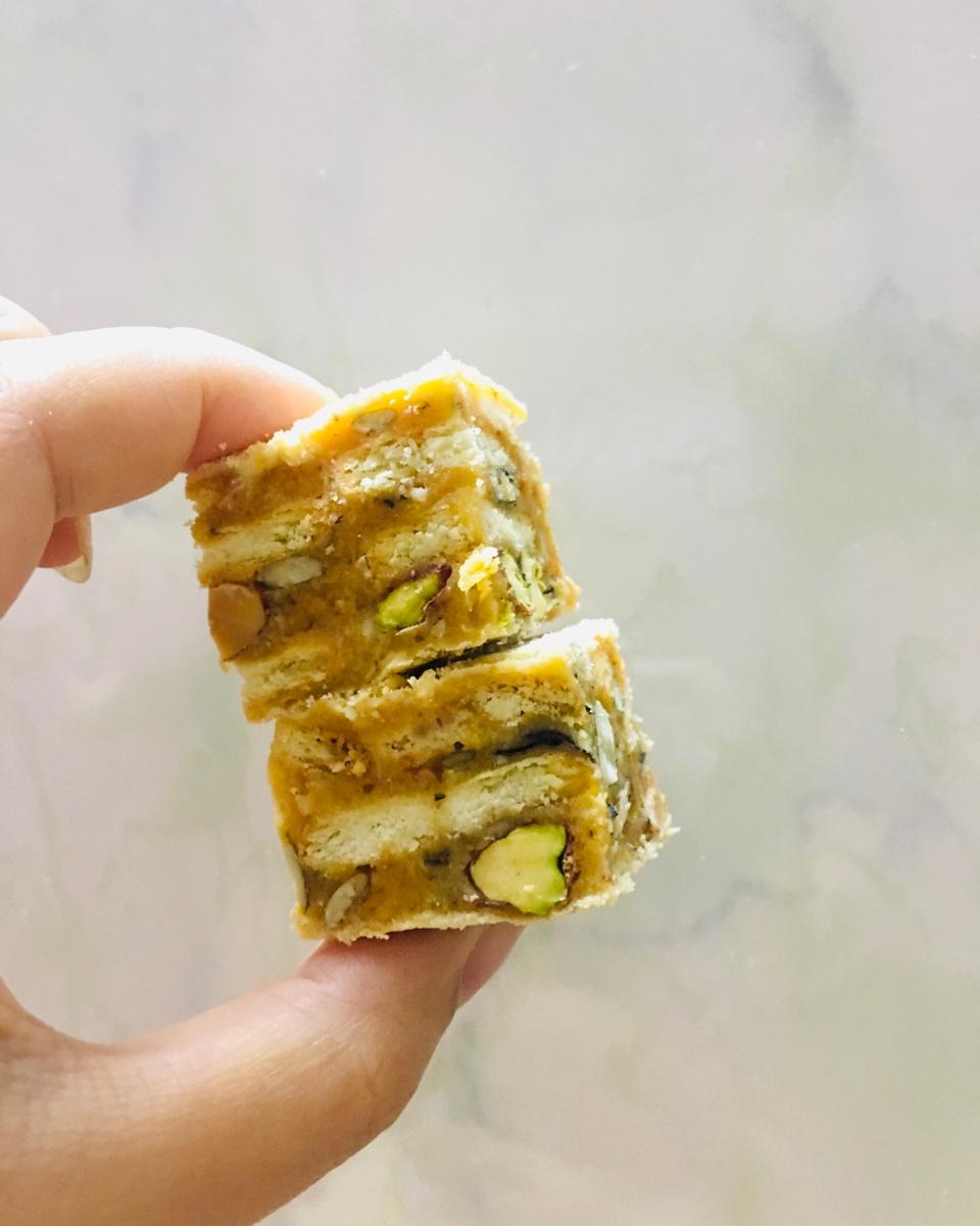 网红芝士海苔肉松咸蛋黄雪花酥~安安原创