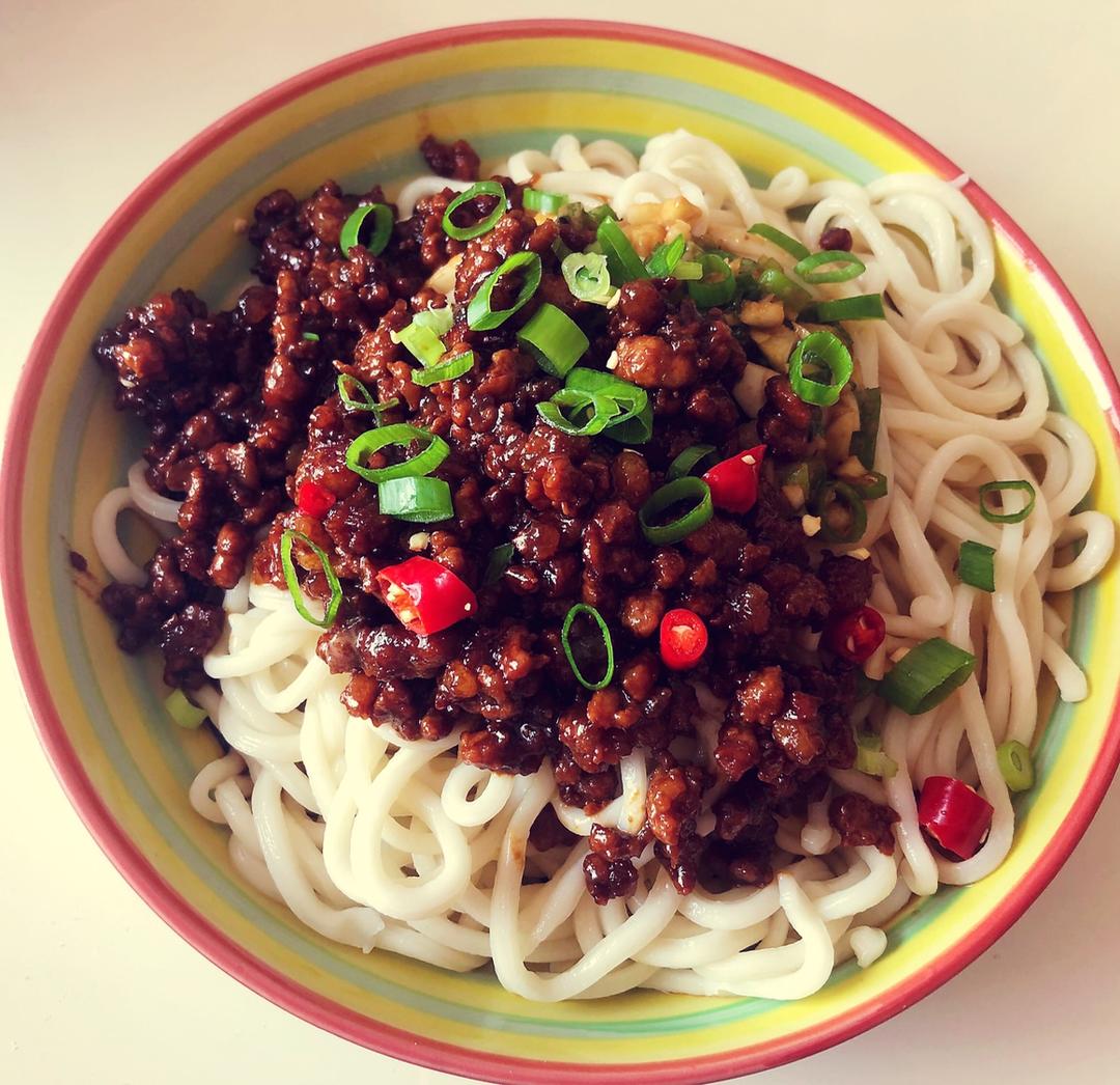 永远吃不腻的古早味臊子面